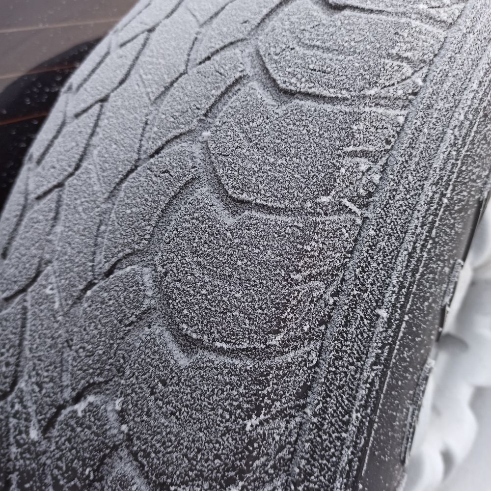 Continental Arctika 8 225/65R17 102T
